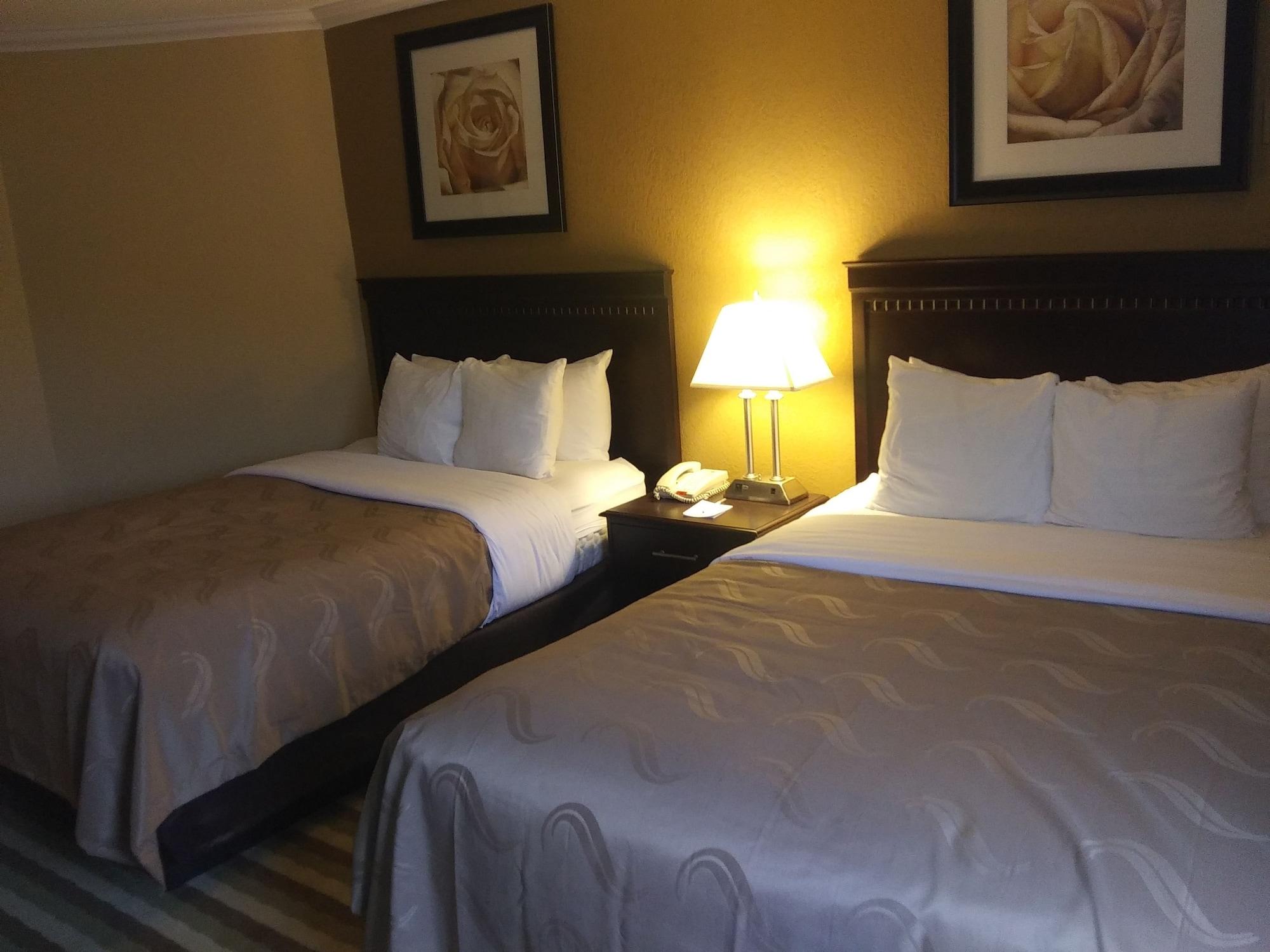Quality Inn And Suites Fairgrounds - Syracuse Seneca Knolls Zewnętrze zdjęcie