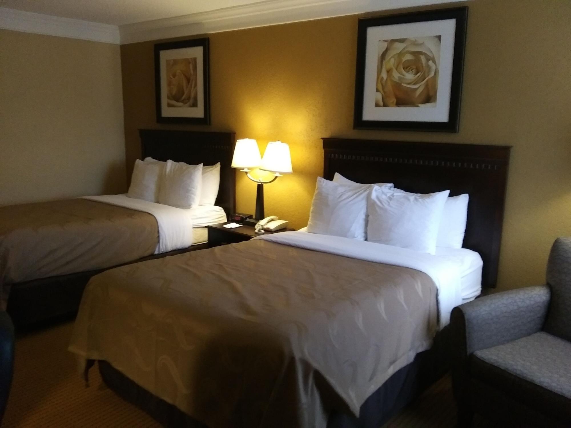 Quality Inn And Suites Fairgrounds - Syracuse Seneca Knolls Zewnętrze zdjęcie