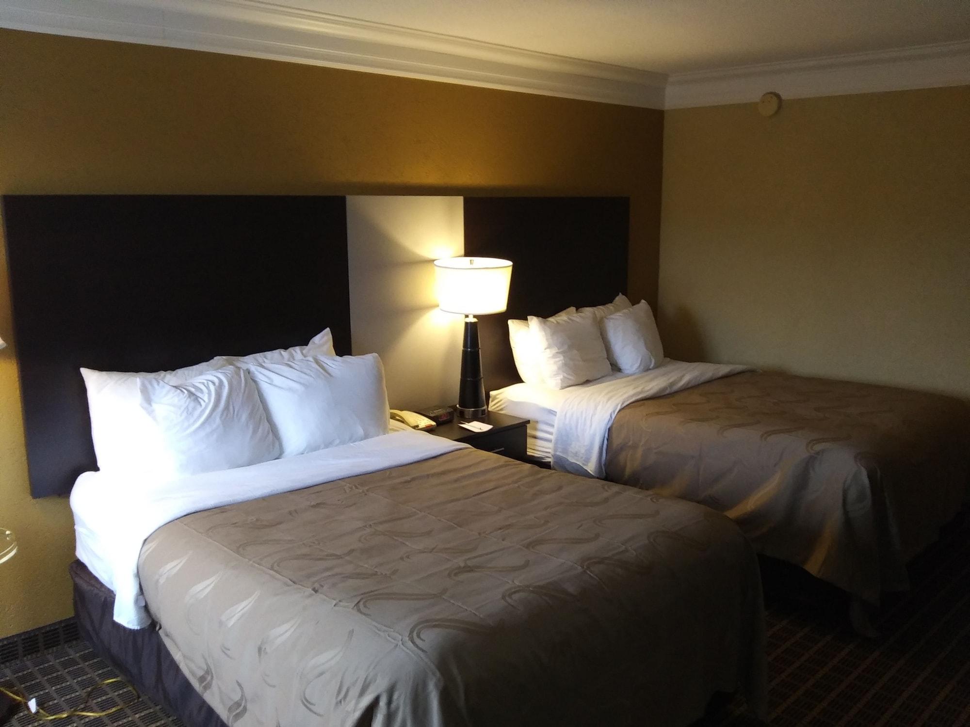 Quality Inn And Suites Fairgrounds - Syracuse Seneca Knolls Zewnętrze zdjęcie