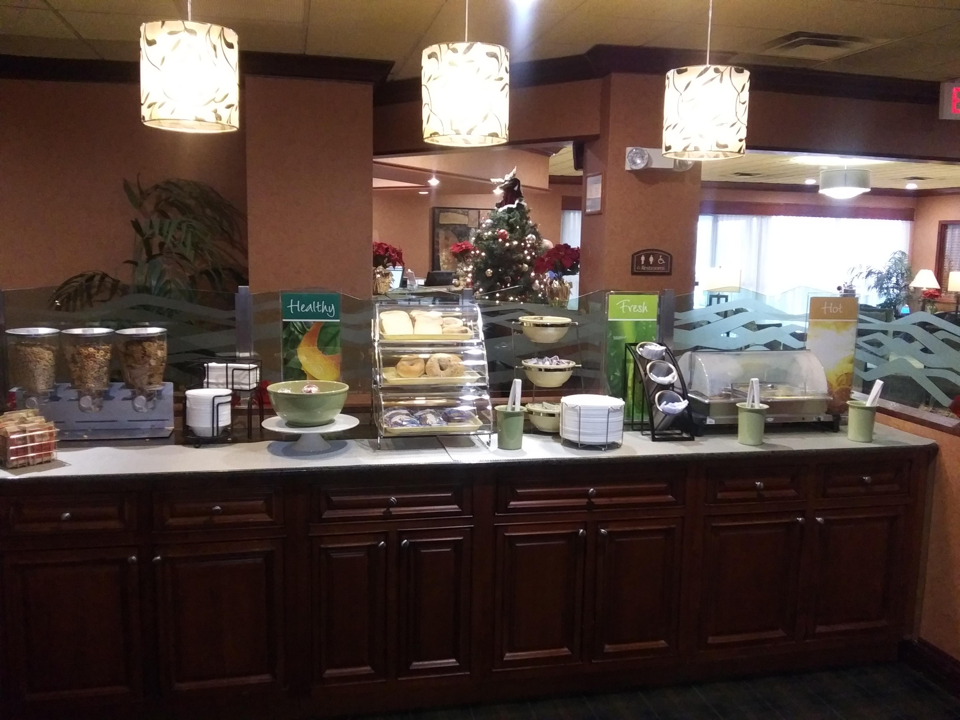 Quality Inn And Suites Fairgrounds - Syracuse Seneca Knolls Zewnętrze zdjęcie