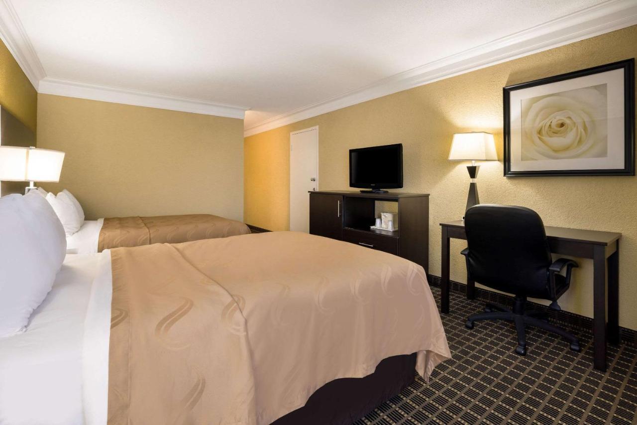 Quality Inn And Suites Fairgrounds - Syracuse Seneca Knolls Zewnętrze zdjęcie