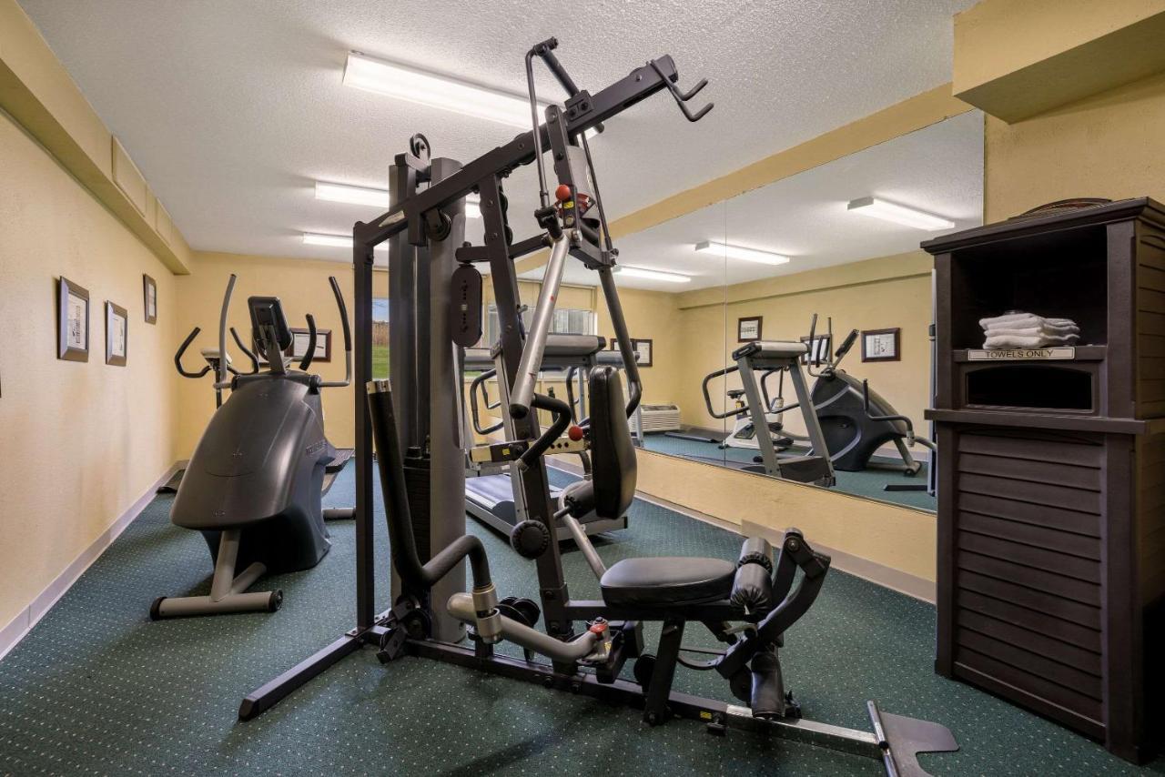 Quality Inn And Suites Fairgrounds - Syracuse Seneca Knolls Zewnętrze zdjęcie