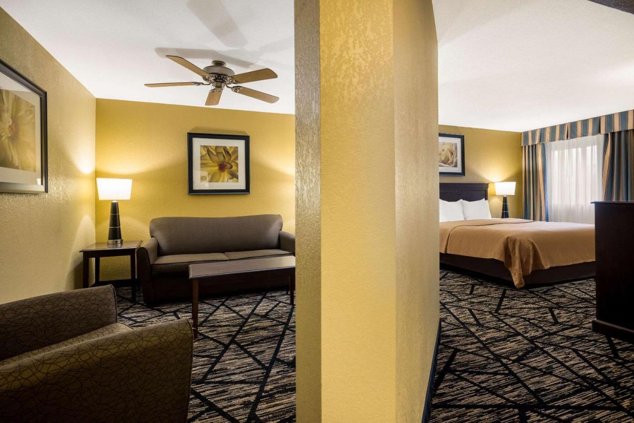 Quality Inn And Suites Fairgrounds - Syracuse Seneca Knolls Zewnętrze zdjęcie